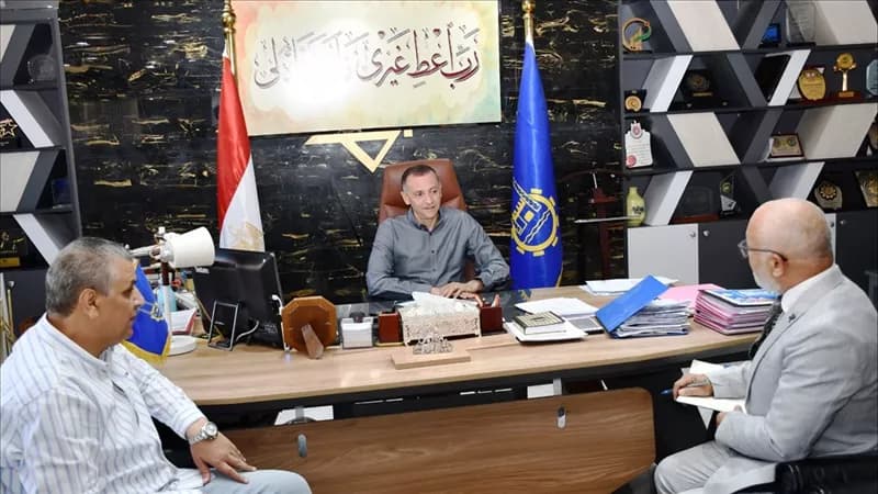 أسوان يوجه خطة عاجلة لشركة المياه