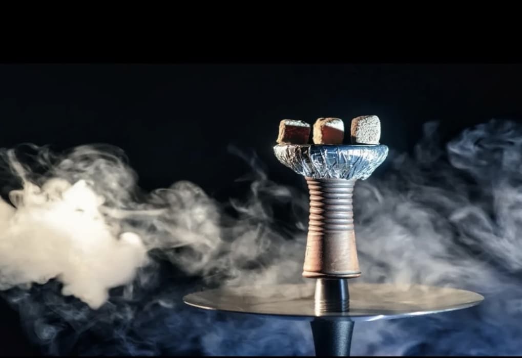 Government agencies target public shisha use