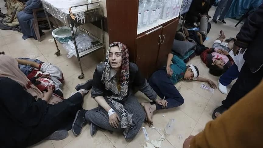 Three martyrs, including child, in Gaza shelling