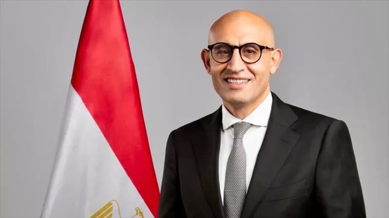 ممثل المدارس يطالب باستثناء السنة الأخيرة من إضافات الهوية