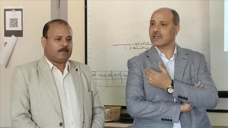 وكيل التعليم بالإسكندرية يراجع تدريب معلمي المدارس اليابانية
