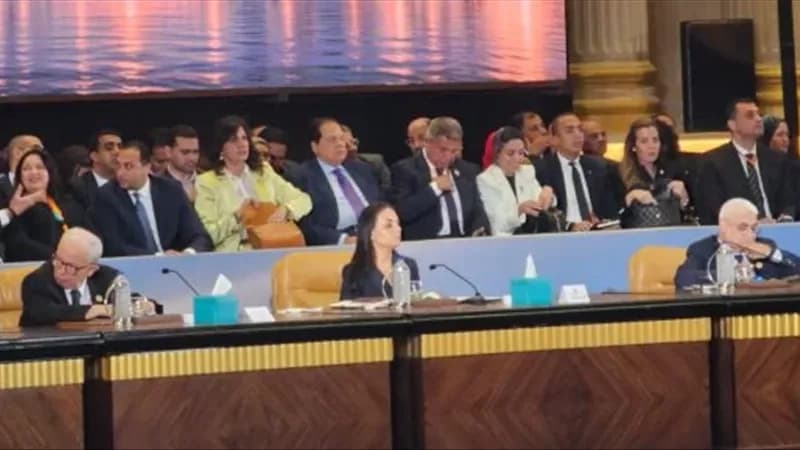 وزيرة التضامن تدعم طلاب الأسر الأولى