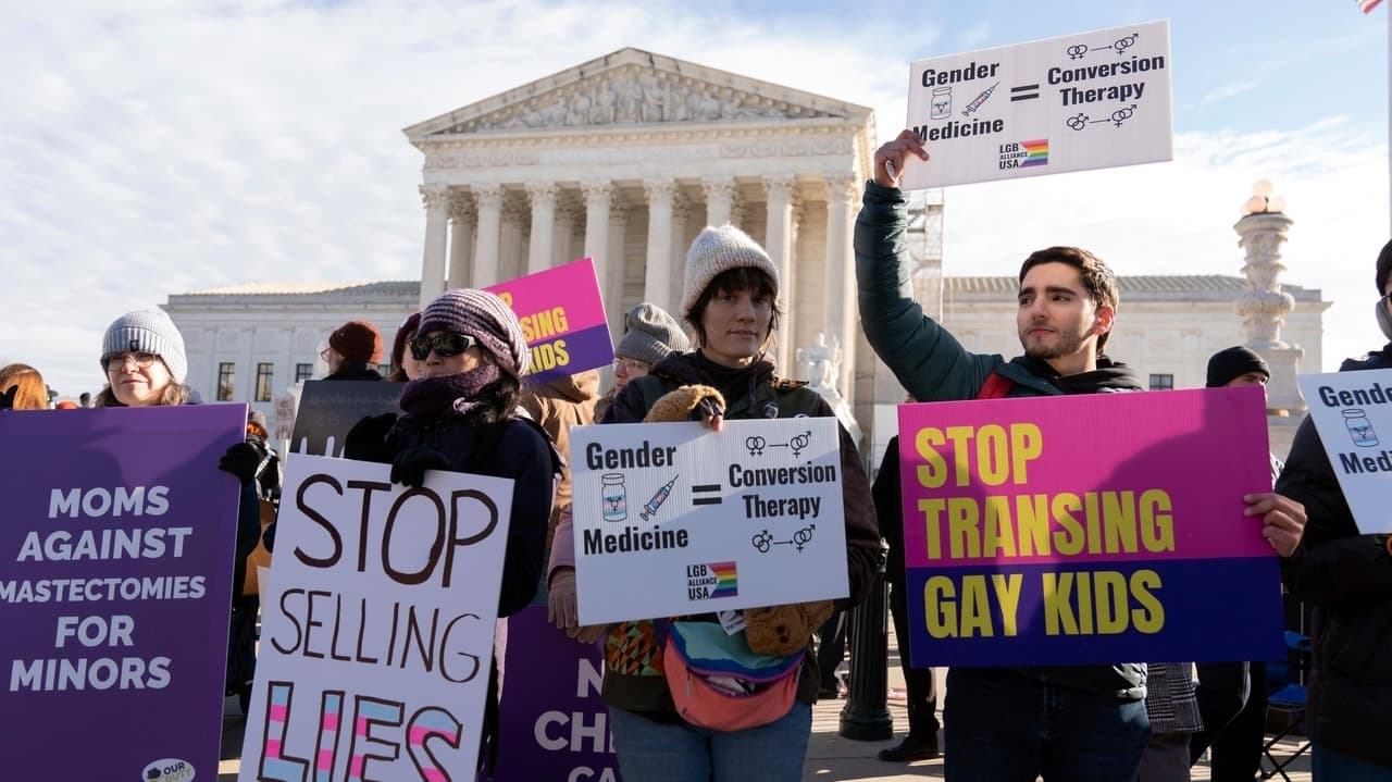 Trump administration seeks SCOTUS OK for trans prison care