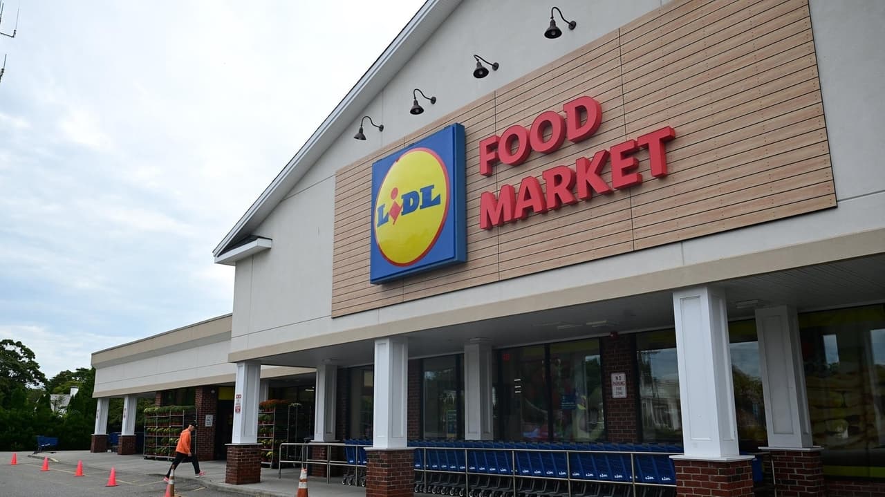 Lidl Withdraws Gelatelli Gelato Over Listeria Risk