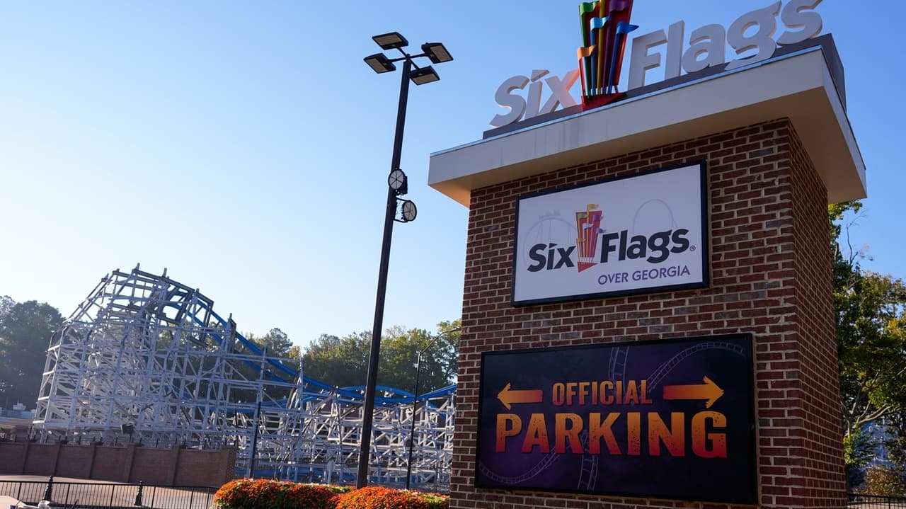 Amusement park coasters closed after fatal fall investigation
