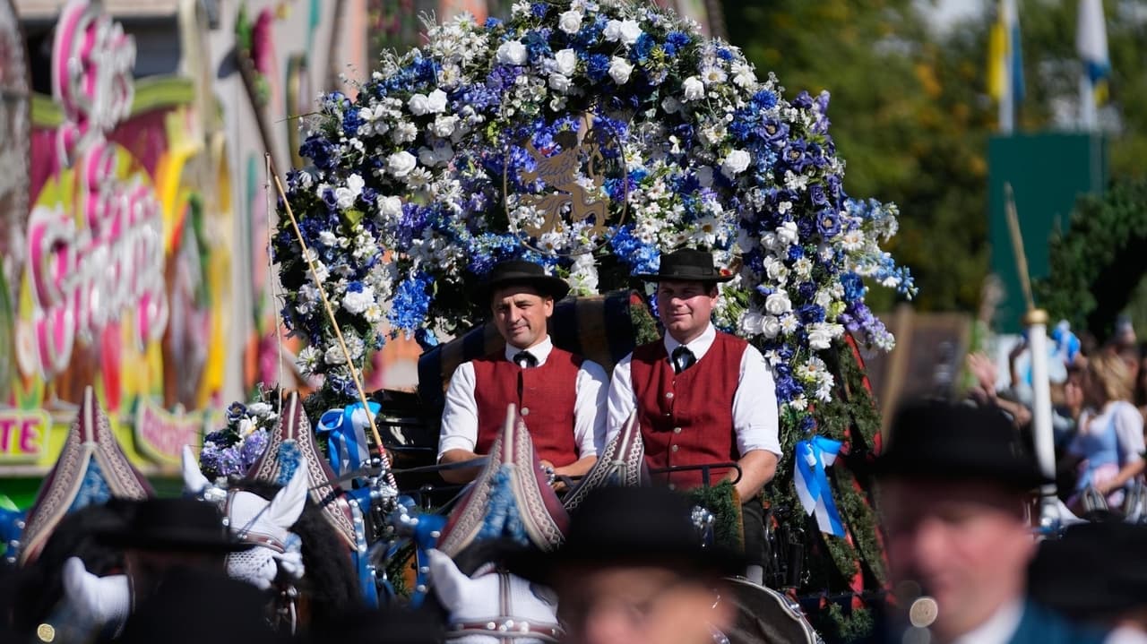 Munich Oktoberfest Begins