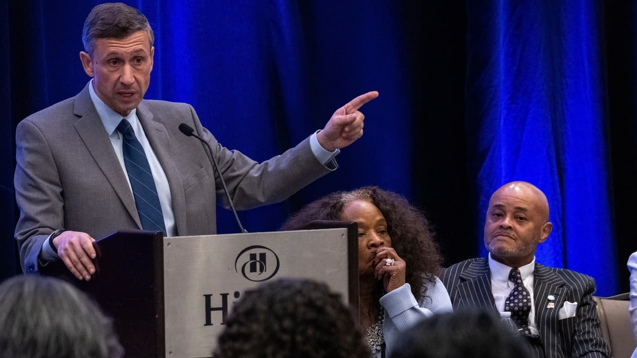 Democrats debate ICE reform at DNC