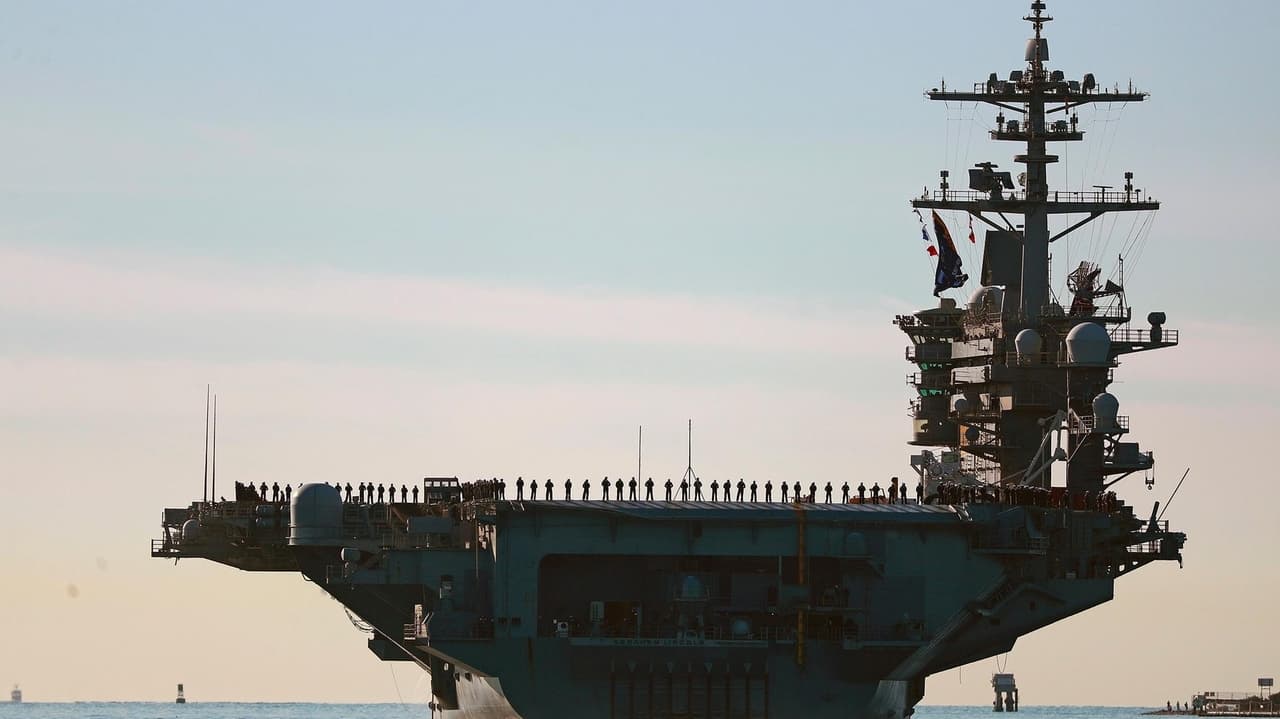 US Middle East commander visits carrier