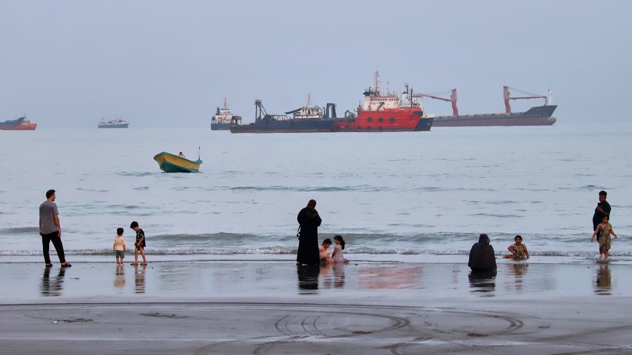 Iran's leaders seek imminent victory