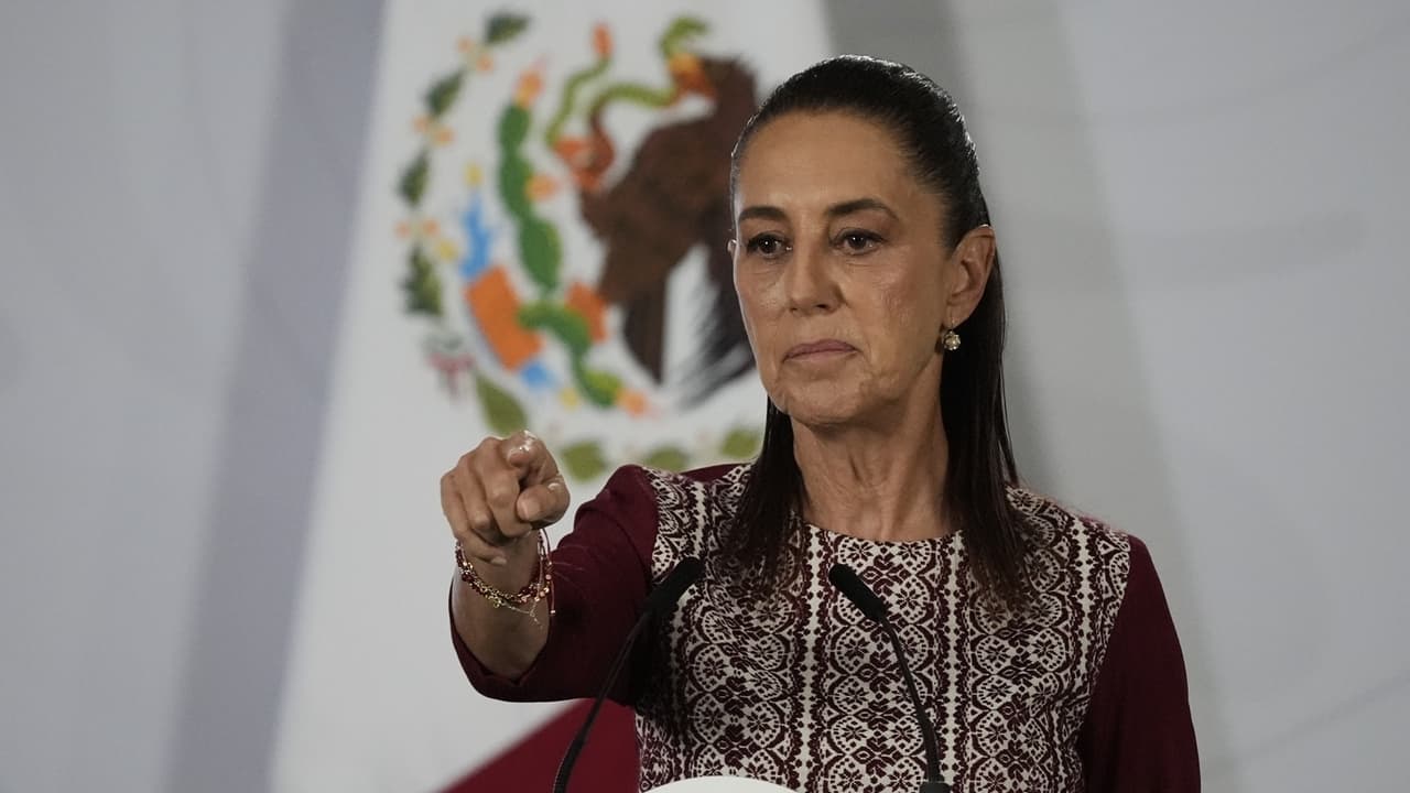 الرئيس المكسيكي يشارك في النهائي بدعوة من ترامب