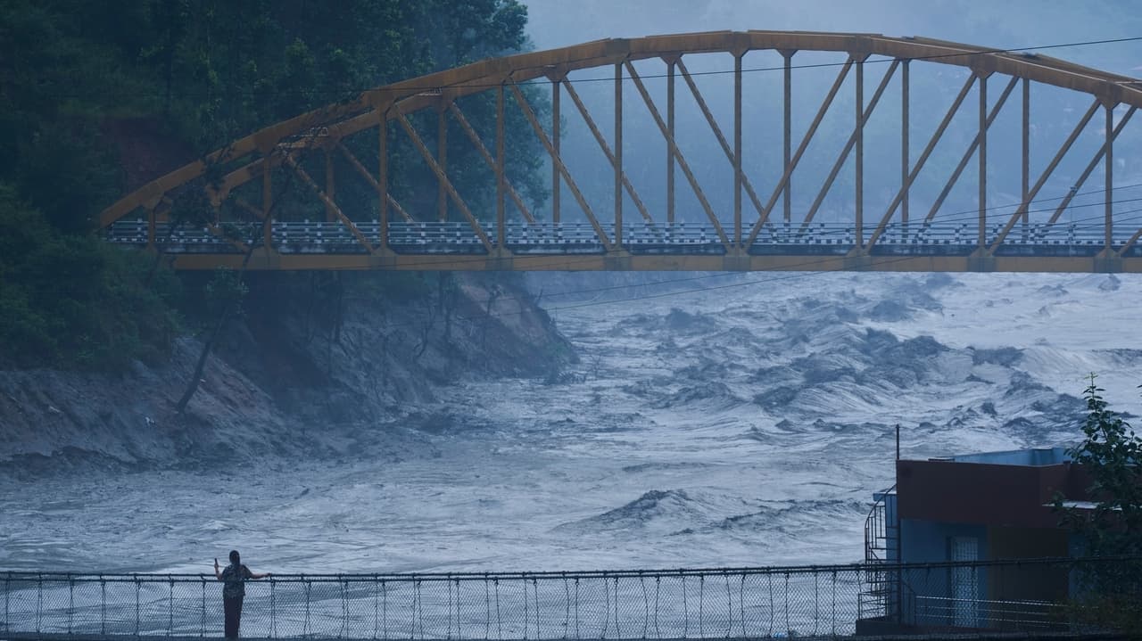 Nepal warns of potential floods