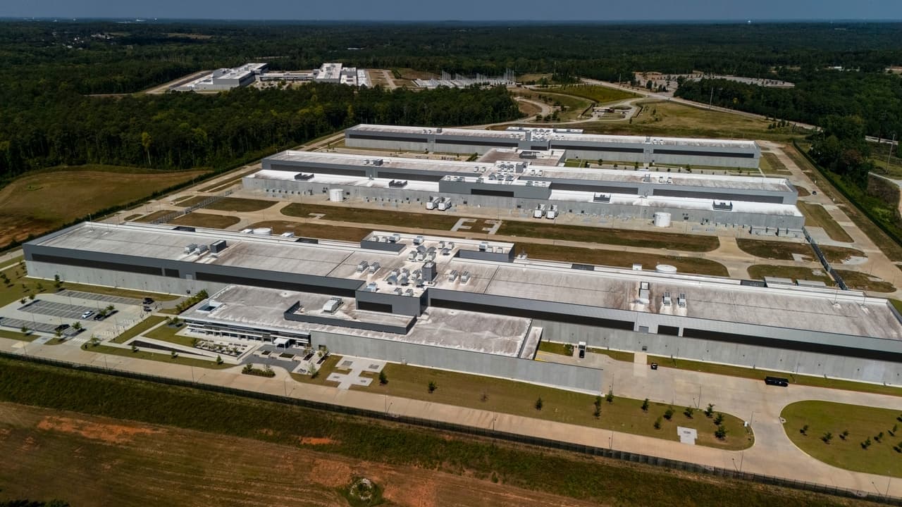 House approves bill on data center energy effects