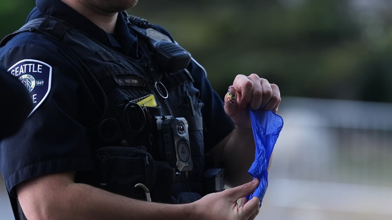 Seattle police arrest 15-year-old with ghost gun in festival shooting