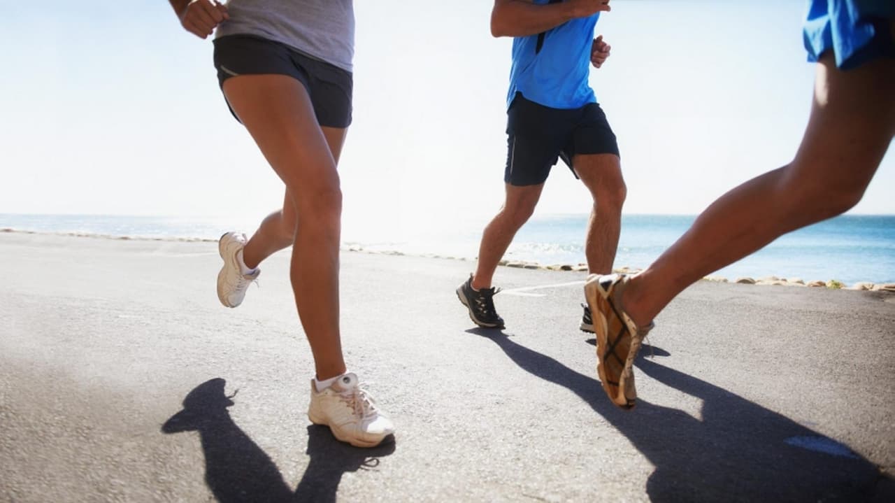 Pew study: Wellness influencers emphasize fitness and nutrition over medicine