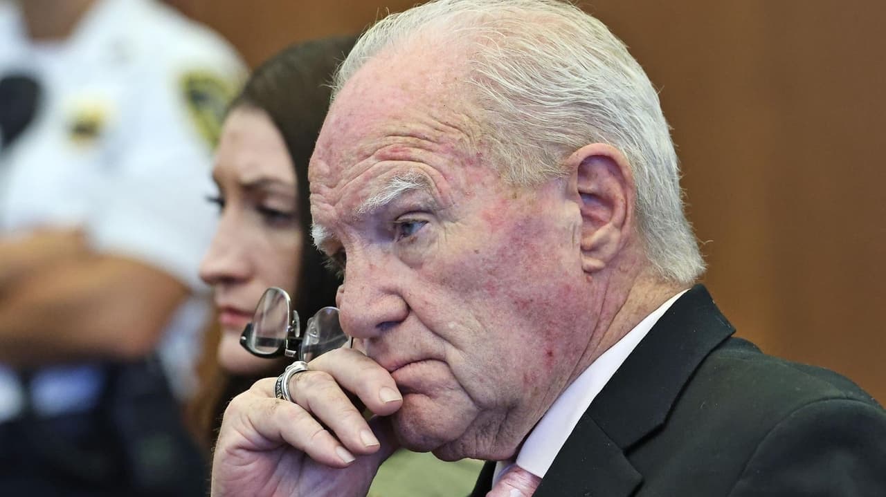 Lawyer urges probe into juror in Lindsay Clancy case