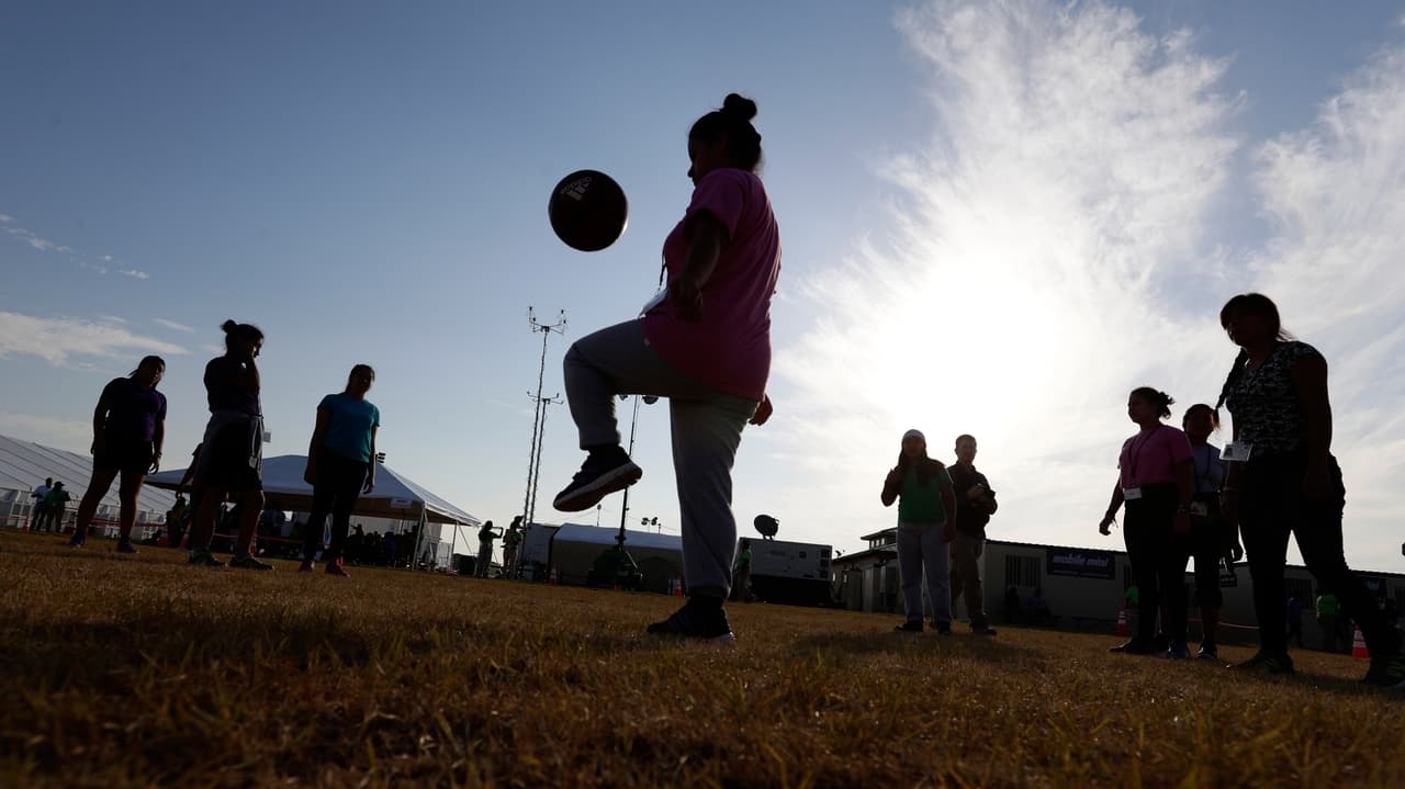 Migrant Children Face New Deportation Risks