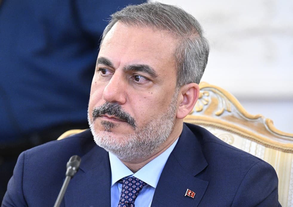 وزير خارجية تركيا يدعو إلى مباحثات بناءة مع روسيا حول منظومة إس-400