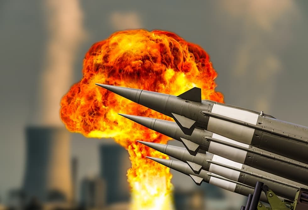 Warning on nuclear arms race