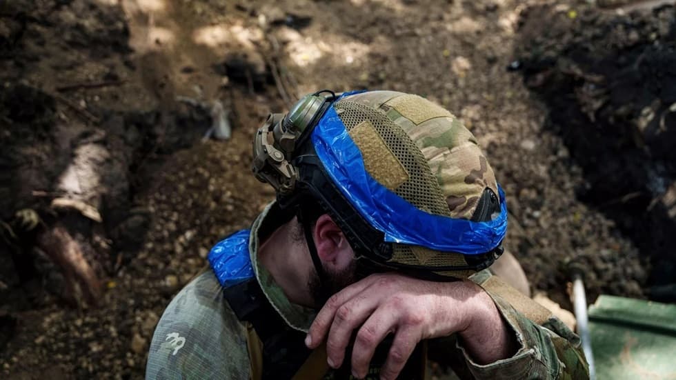 Ukrainian Army Halts Assault Unit Recruitment