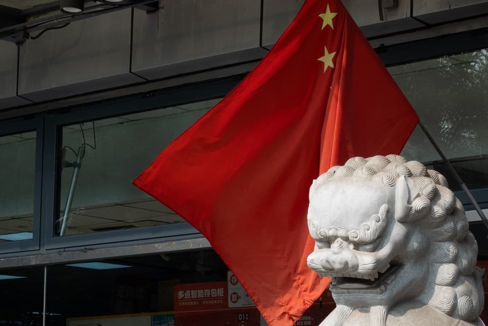 China warns US over Russia sanctions