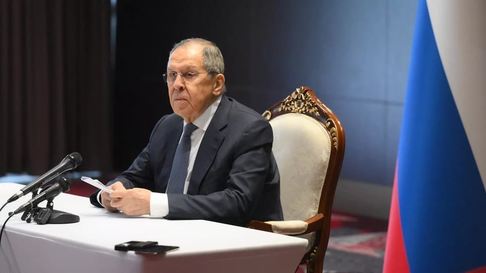 لافروف يشدد على تعزيز التعاون مع تايلاند