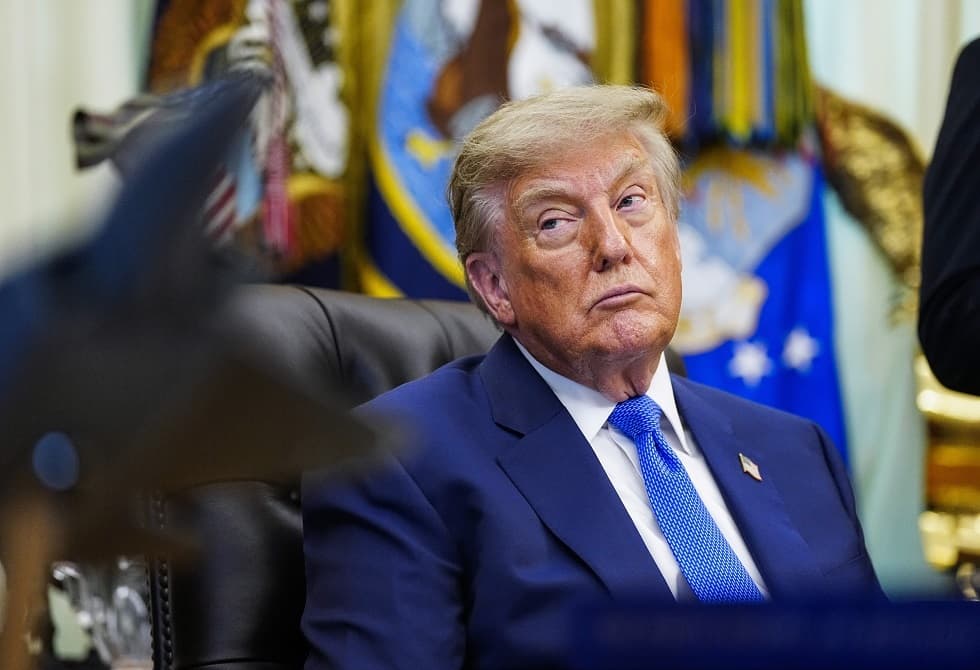 Iranian army blasts Trump joke on Gulf bases