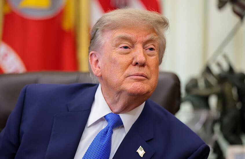 Iranian Defense Minister dismisses Trump as a chatter