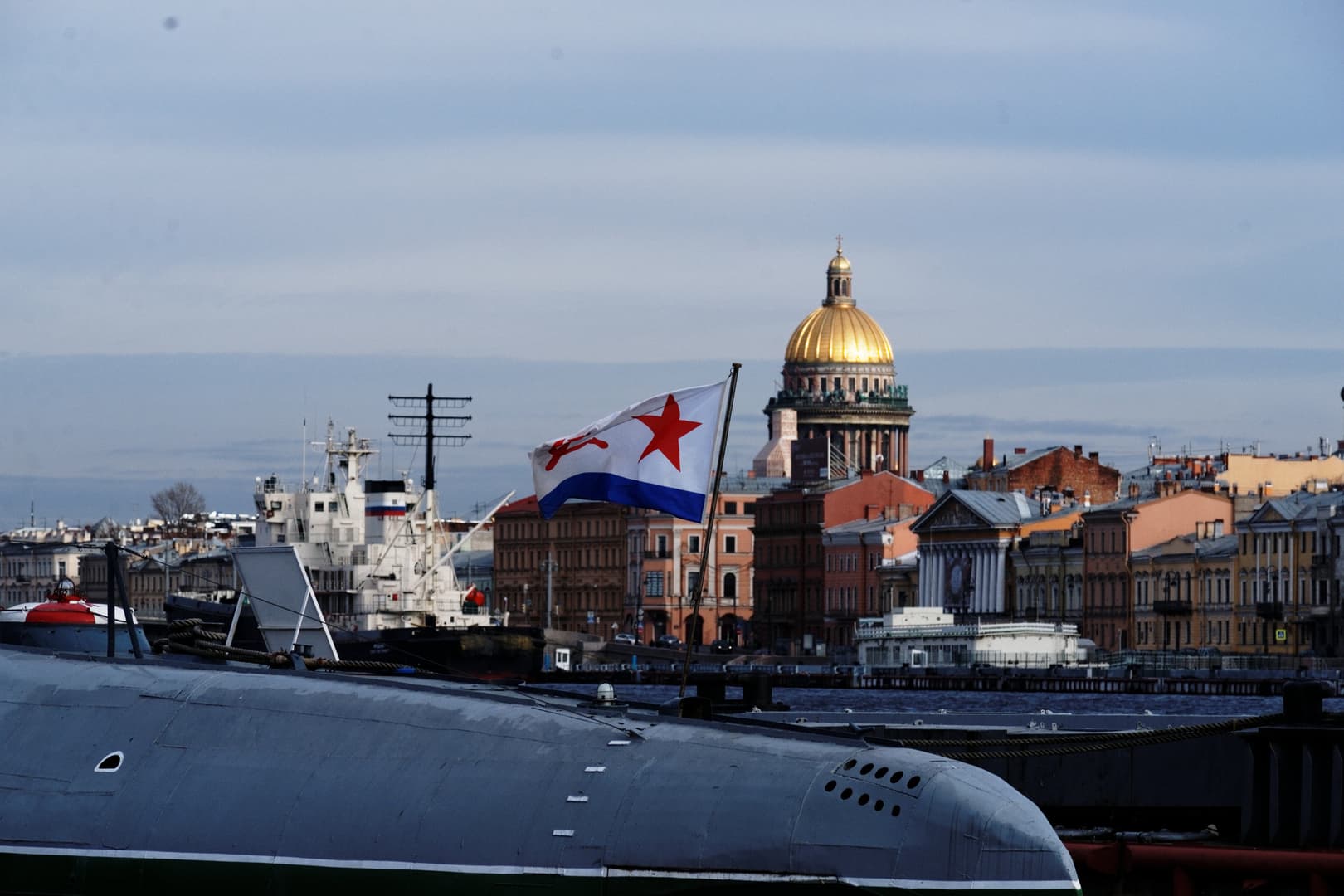 Royal Navy Commander: Russia can target UK underwater infrastructure