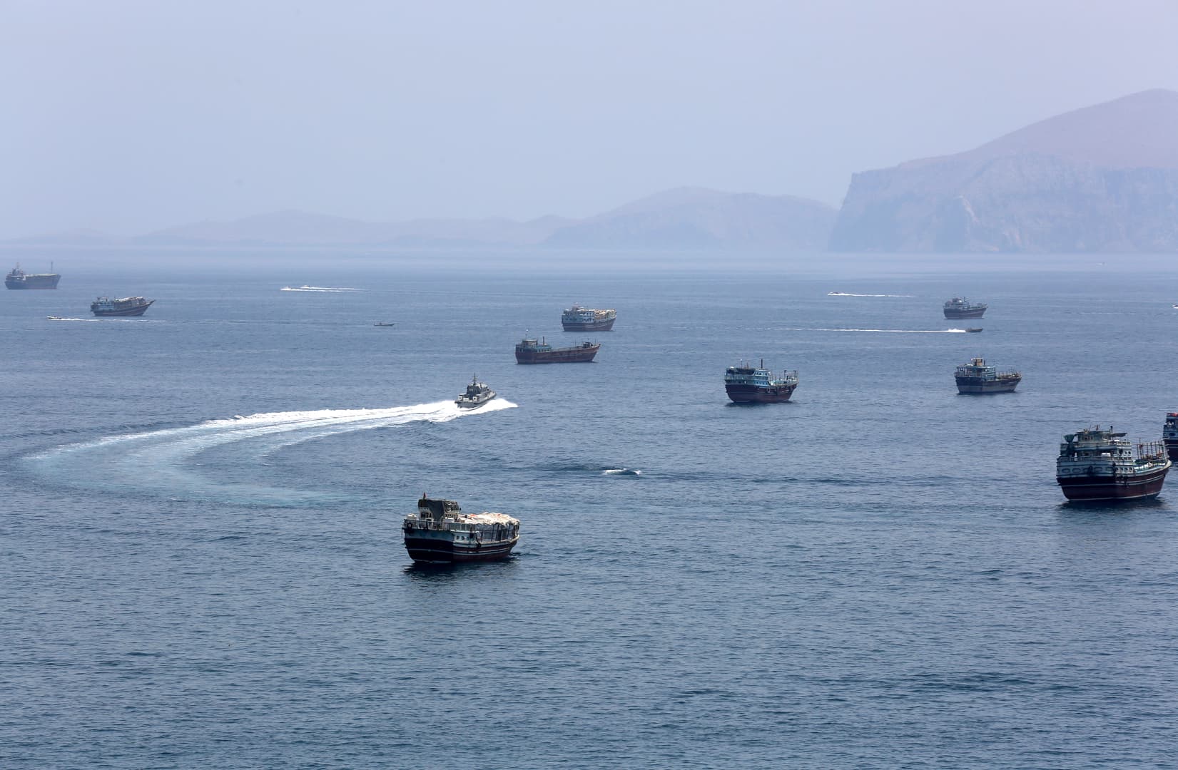 Oil tanker and forces incident in Indian Ocean