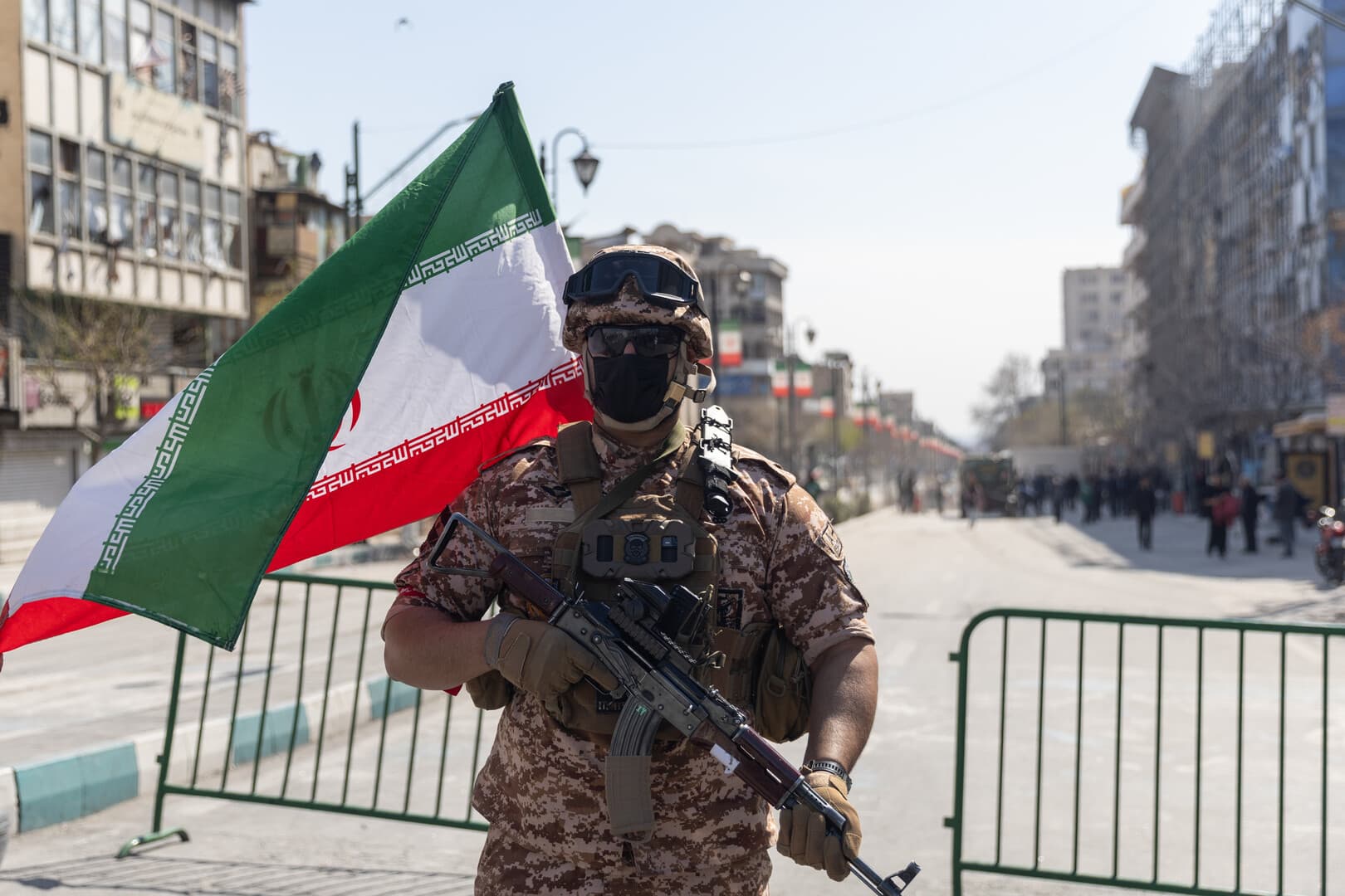 إيران تفكك خلية إرهابية في سيسيتان