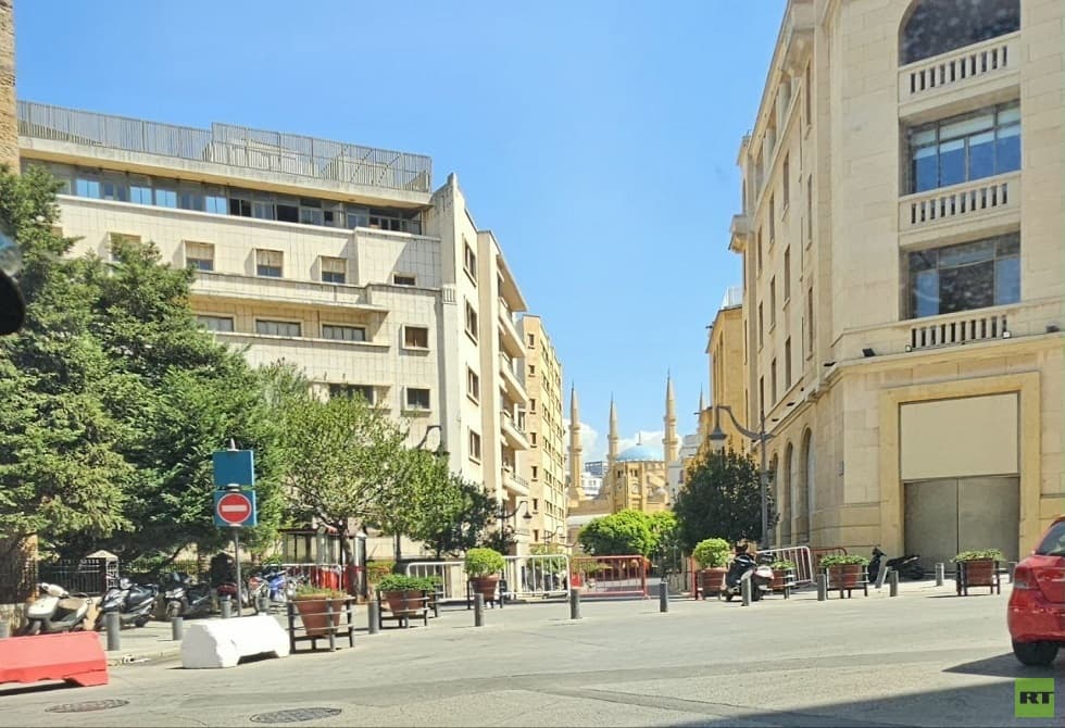 سجناء سوريون بلبنان يحتجون على تعليق العفو