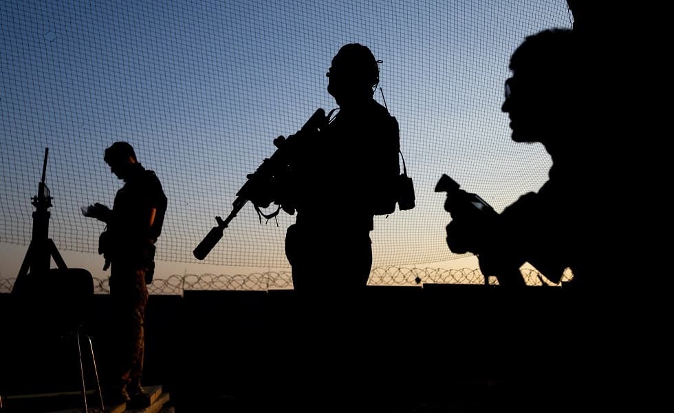 Russian forces press forward in Ukraine
