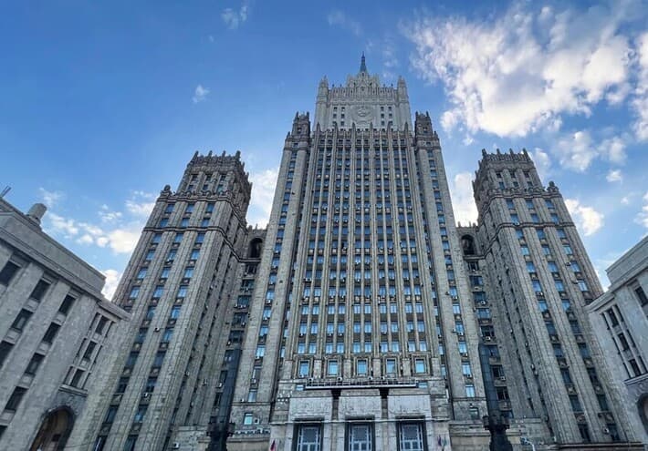 Moscow: Northern Passage Safer and Faster