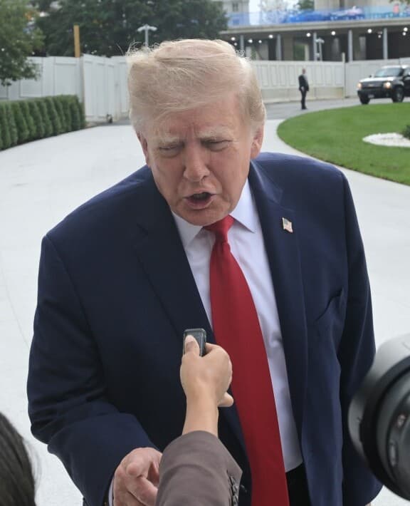 Trump: 5 Britons arrested for plot against US base