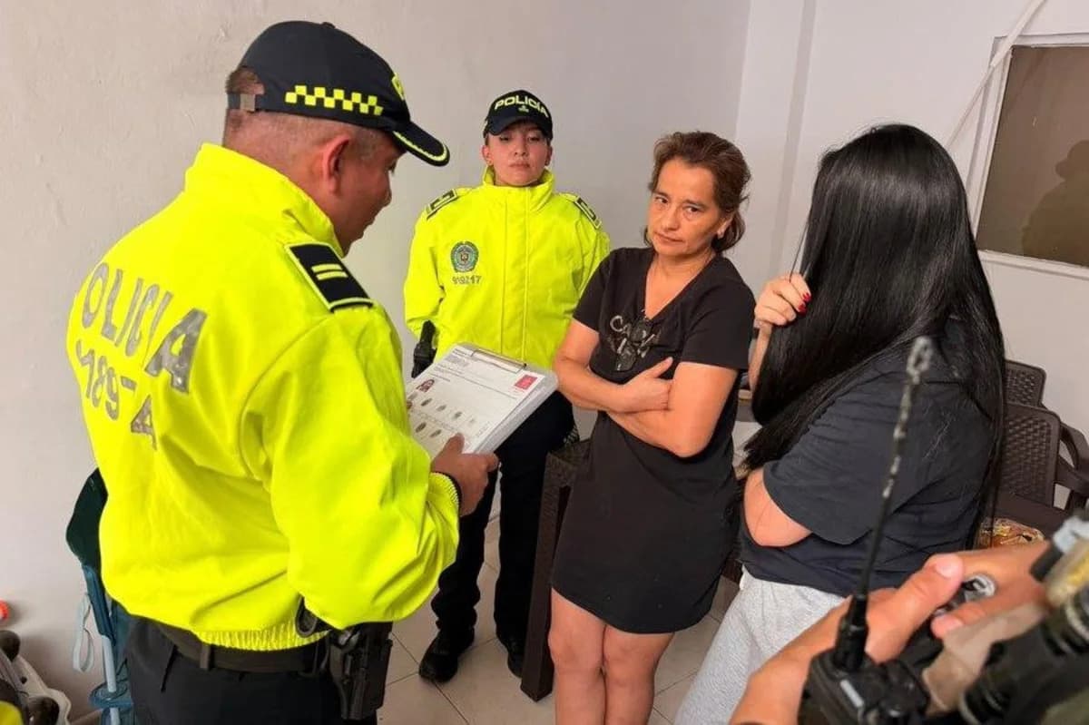 Colombia detains Vito's wife and daughter