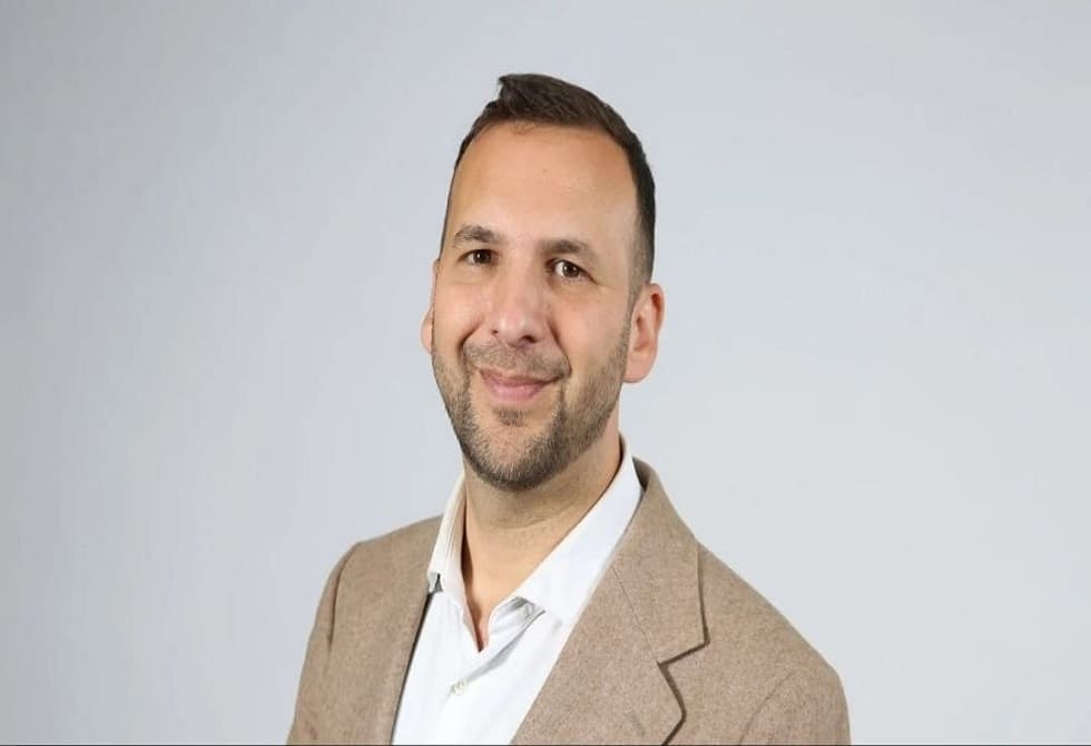 Israel blocks UK politician over Zionism racism claim