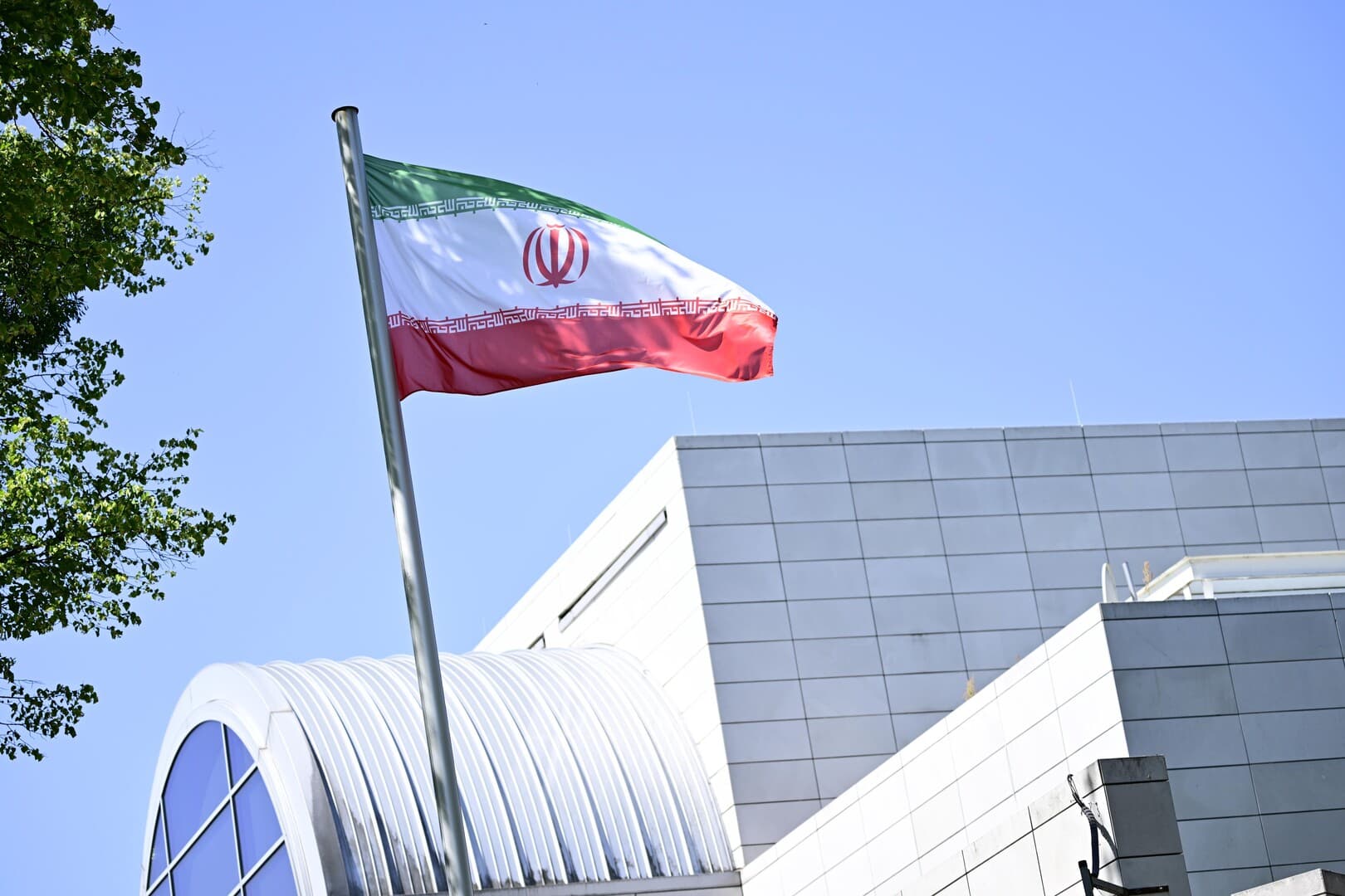Iran protests Starlink activity, summons Norwegian envoy