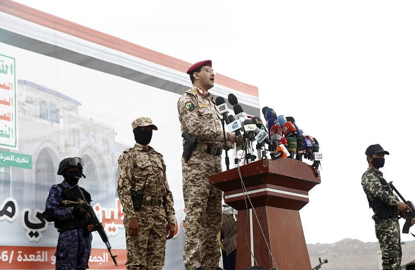 Ansar Allah targets battalion over prisoners with missile