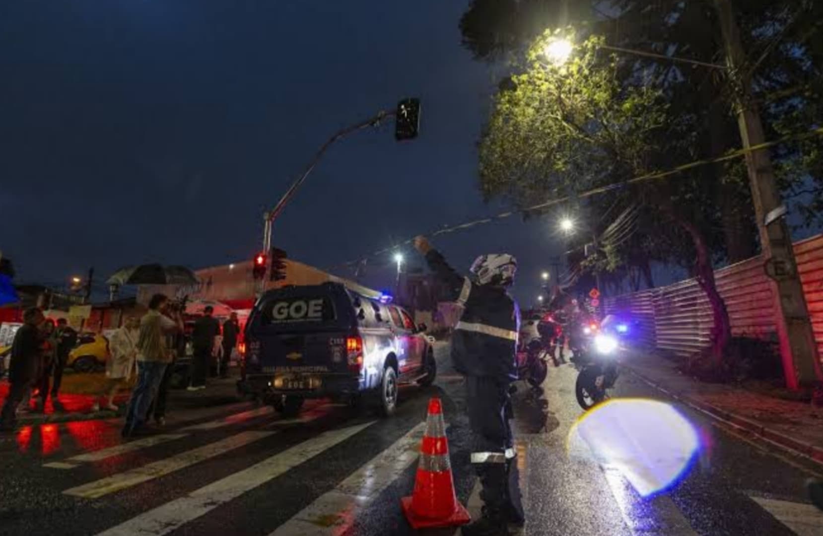 Brazil police fatally shot hostage suspect