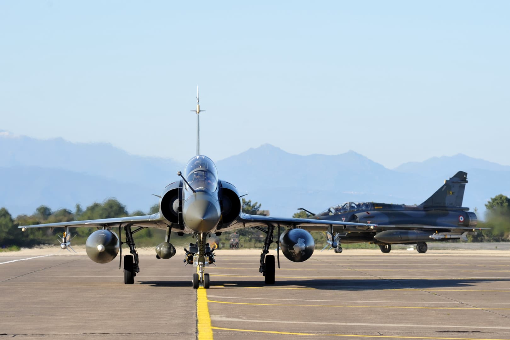 French fighter jet accident kills pilot