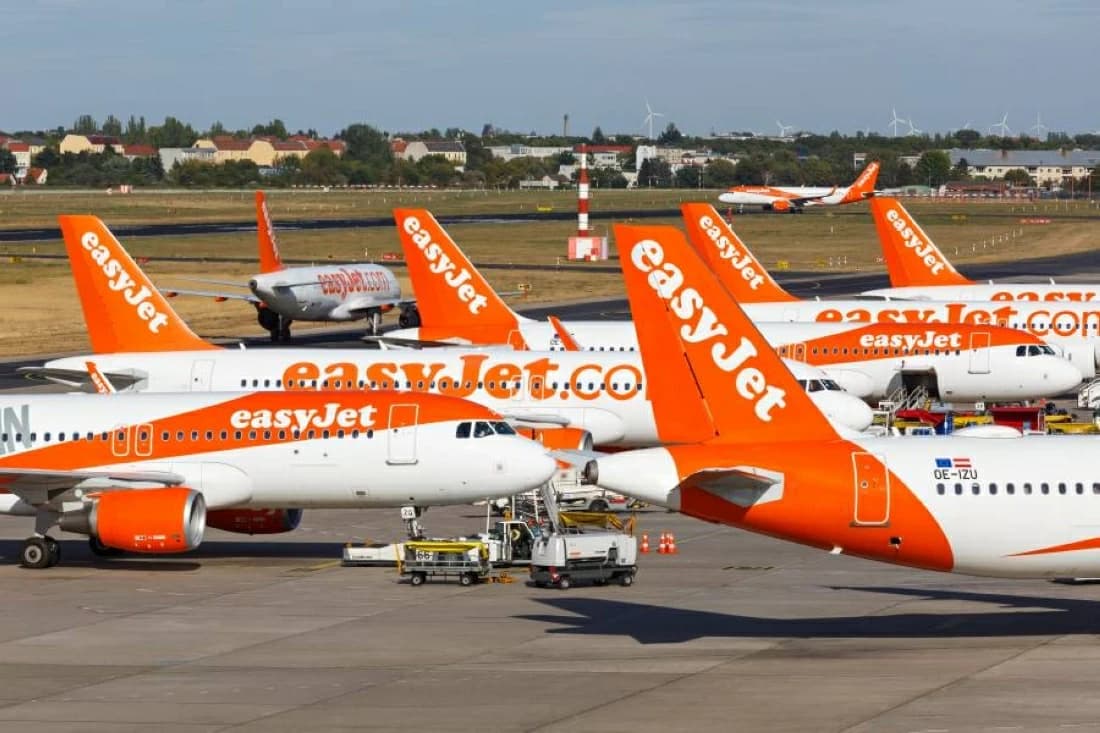 EasyJet shares up 11% on takeover approval