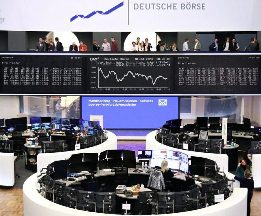 European shares decline amid oil rise