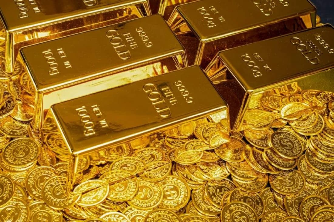 The Conflicted Gold's Direction