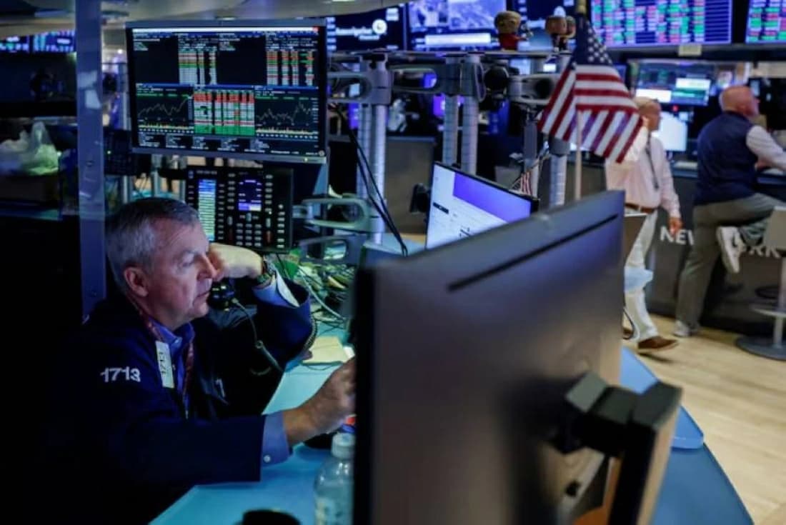 US equity funds face withdrawals amid profit-taking