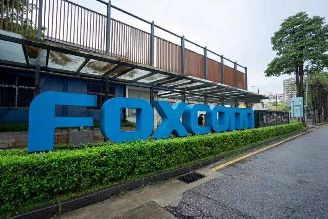 AI surge raises Foxconn profits