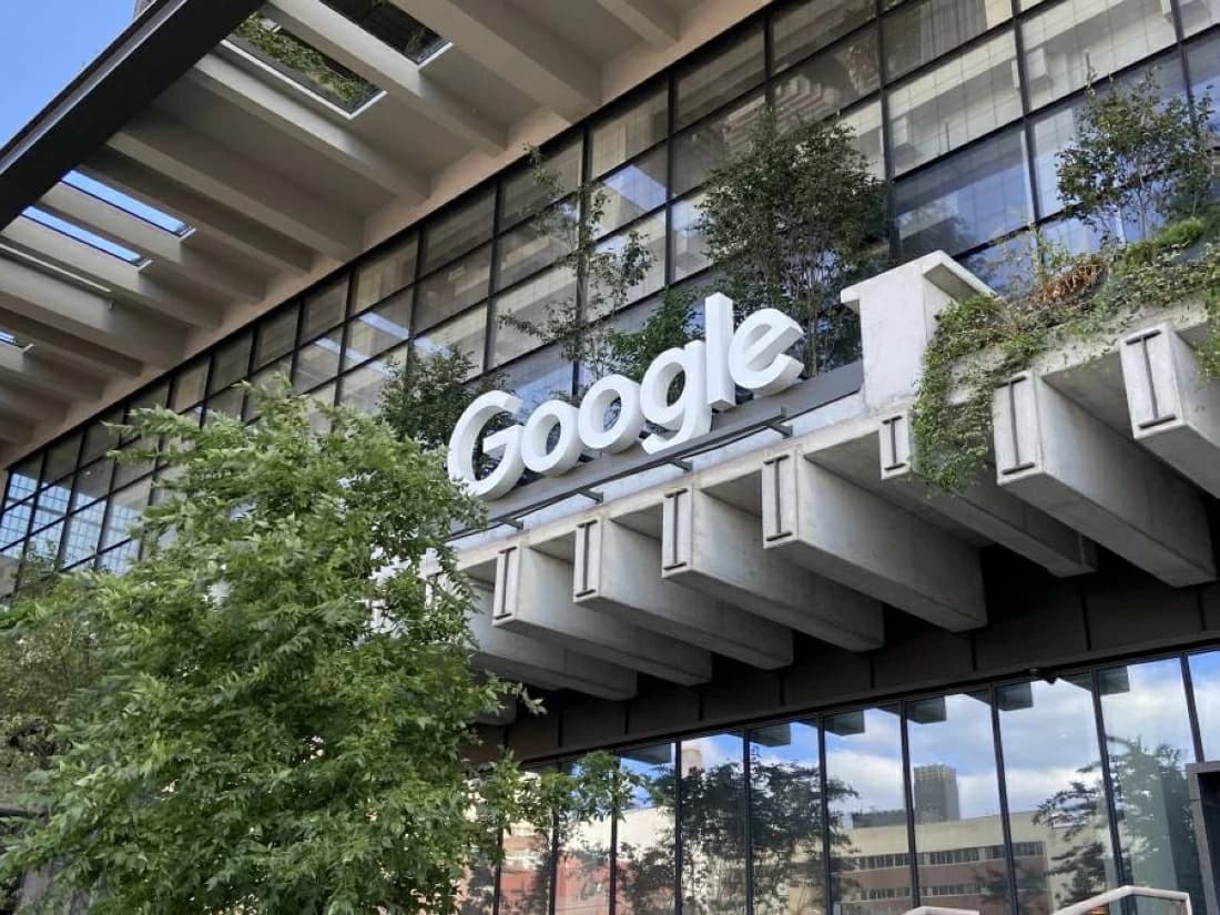 Bankrupt Airline Data Draws Google AI Focus