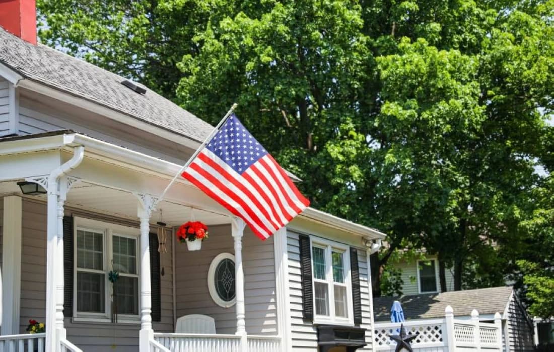 U.S. homebuilding drops amid rising mortgage rates