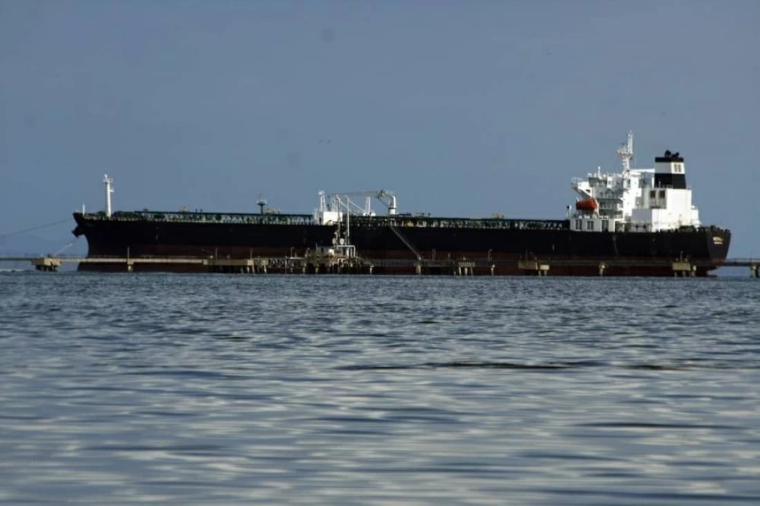 Washington moves closer to Venezuelan oil control
