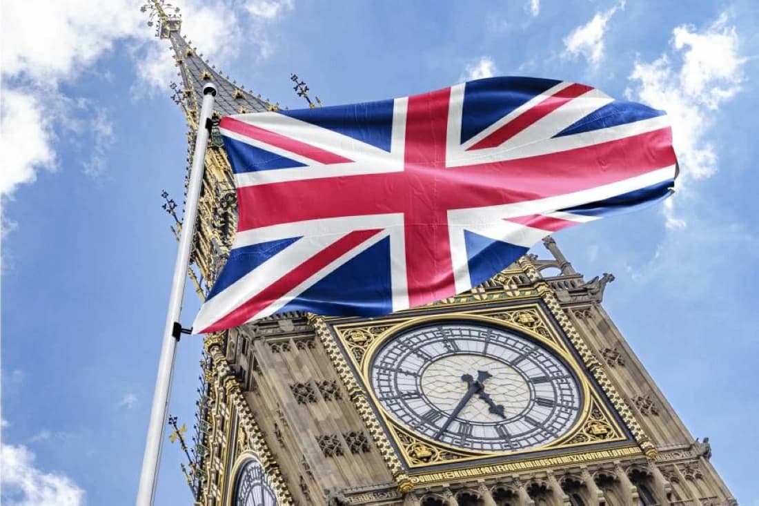 British bond yields hit 18-year high