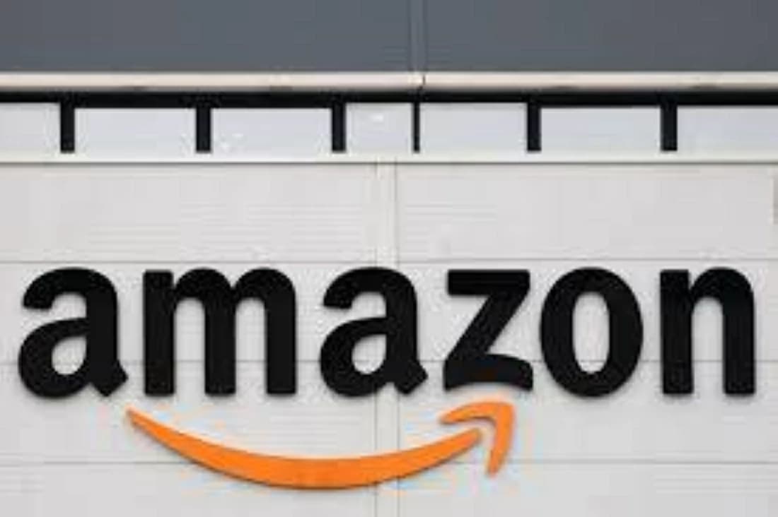 Amazon issues first British pound bonds